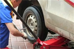 路南区附近拖车24小时服务热线电话